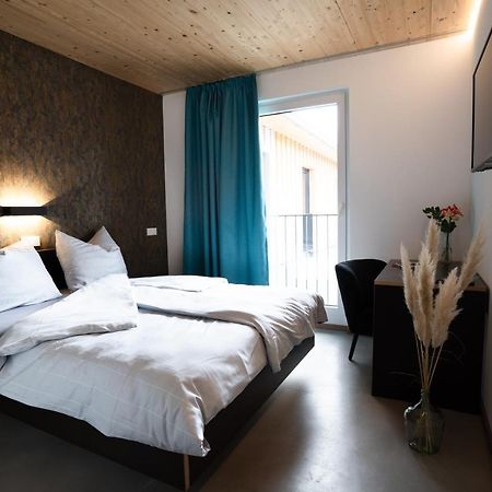 Motel Q Zimmern ob Rottweil Exteriér fotografie